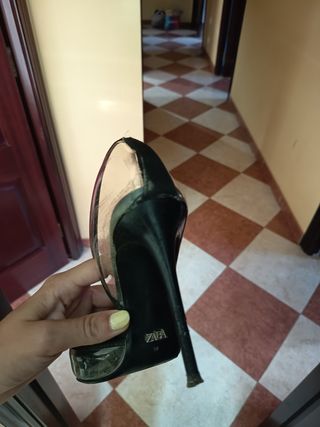 Tacones Zara Aguja Negros y Transparentes Talla 38