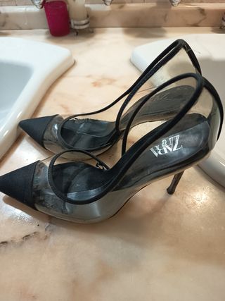 Tacones Zara Aguja Negros y Transparentes Talla 38