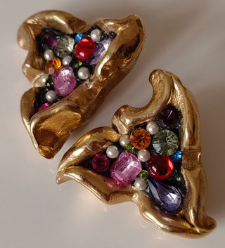 Pendientes clip oversize Jacky de G dorados