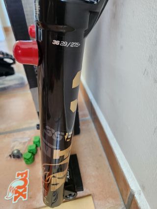 Fox 36 Factory Kashima 160mm 29" X2 2025 E-Bike