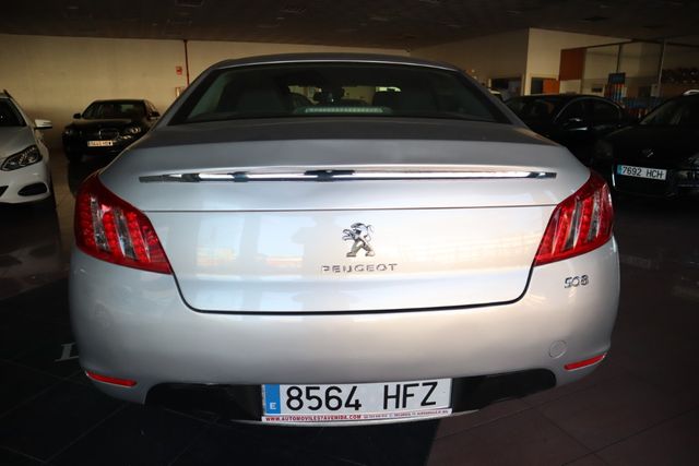 Peugeot 508 2012
