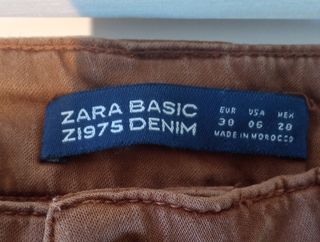 Pantalón chino Zara color ocre