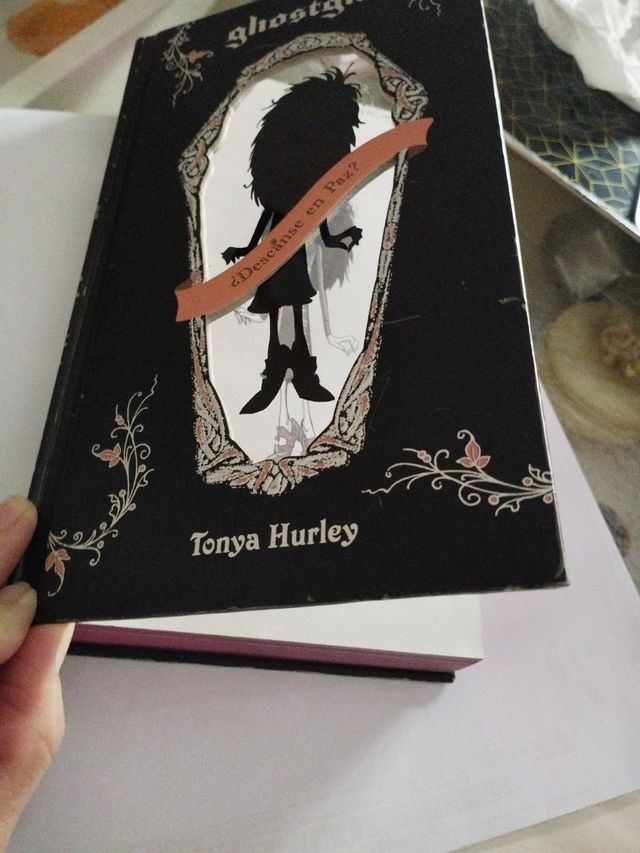 Ghostgirl (FUERA COLECCION FICCION TRADE) (Spanish Edition)