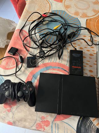 PlayStation 2 Slim Negra + Juegos + Memory Card
