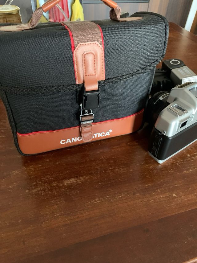 Macchina fotografica analogica Canomatica