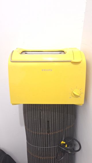 Tostador Krups Amarillo
