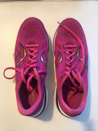 Zapatillas running Saucony Endorphin T.43
