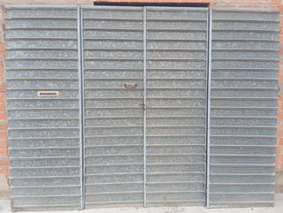 Puerta Metálica Almacén