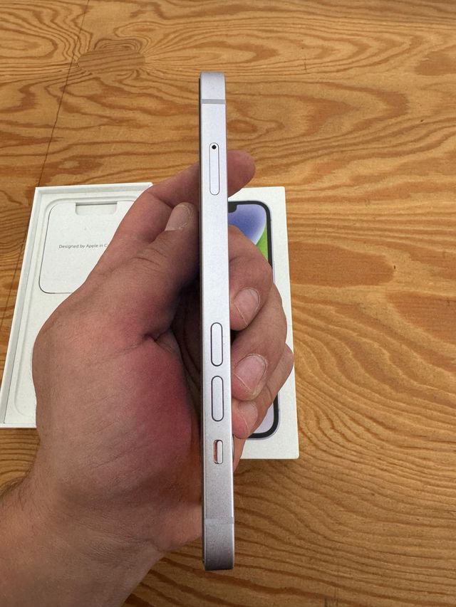 iPhone 14 128GB
