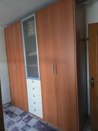Armario modular madera y cristal 2.15x2.40m