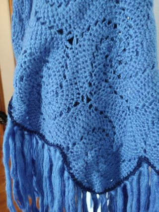 Sciarpa elegante uncinetto blu
