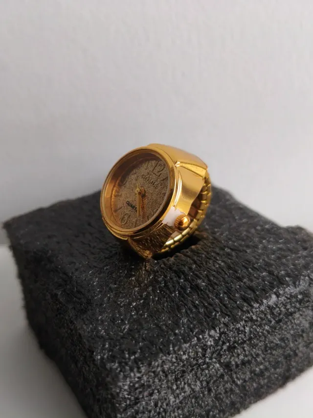 Anillo Reloj Dorado