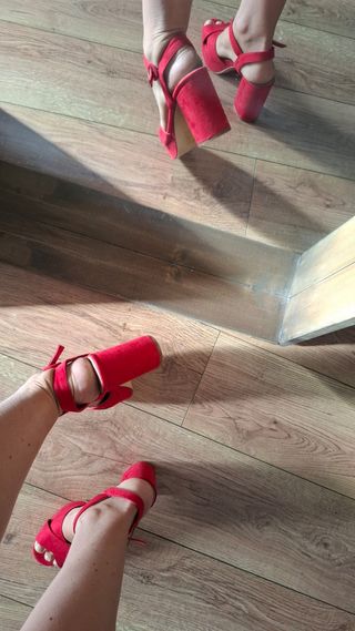 Sandalias MARYPAZ Plataforma Roja