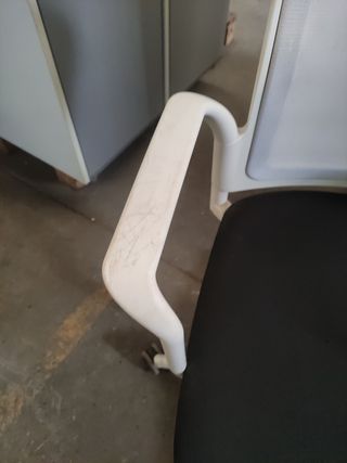 Silla Operativa Despacho Blanca. Ref AD41