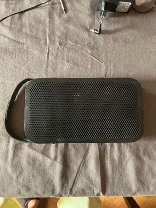 Bang Olufsen Beoplay A2 Negro. 