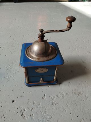 3 Antichi Macinini da Caffè