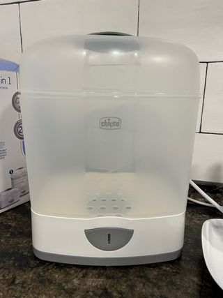 Esterilizador Chicco y escurrebiberones