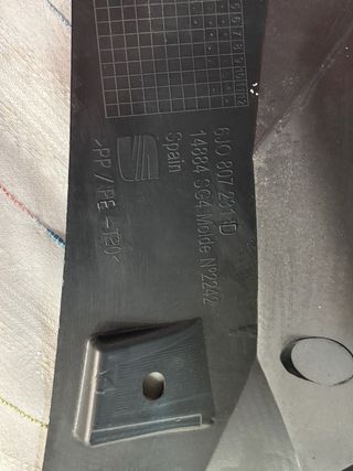 Parachoques Seat Ibiza original 