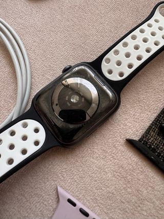 Apple Watch Series 5 44mm Negro