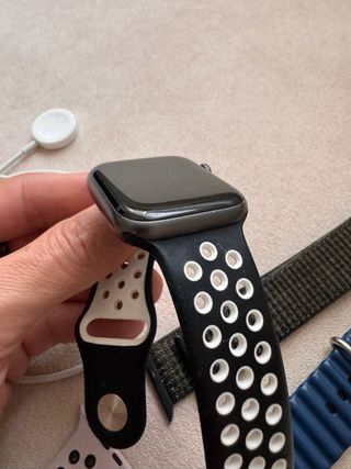 Apple Watch Series 5 44mm Negro