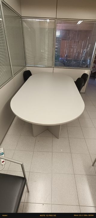 Tavolo da riunione ovale bianco per 10 persone