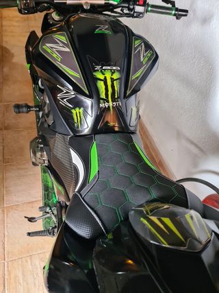 Asientos personalizados Z900, Z800, Z750