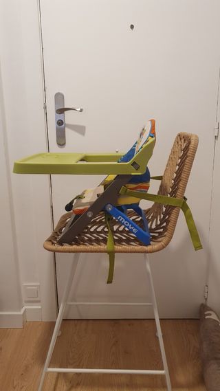 Trona plegable, ideal per deixar-la al cotxe