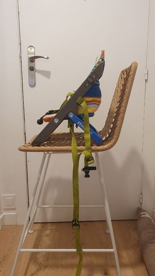 Trona plegable, ideal per deixar-la al cotxe