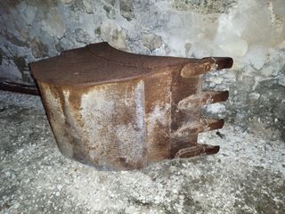 Cazo Retroexcavadora New Holland