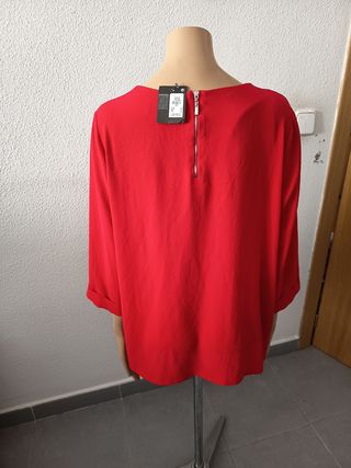 Blusa roja talla 44