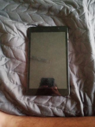 Tablet Hyundai Negra