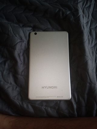 Tablet Hyundai Negra