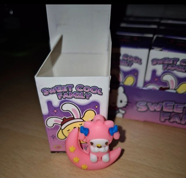 Box Kuromi Sweet Cool Family Blind Box