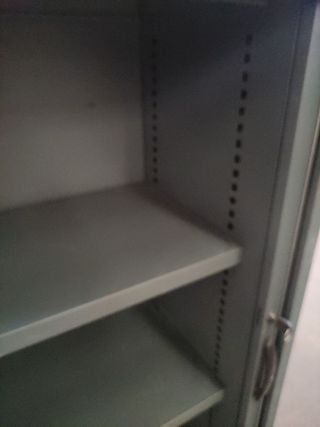 Armario Persiana Metálico con llave JG