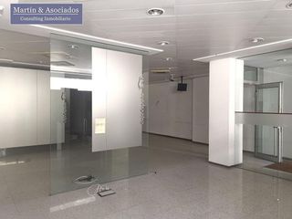 Local comercial en venta en San Roque en Sevilla