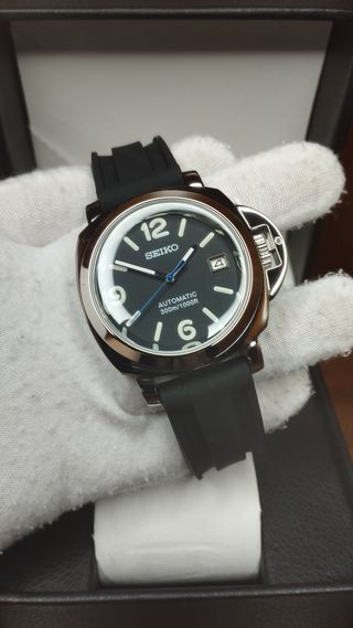 Reloj Seiko Mod Pam Negro Blanco Azul Marino
