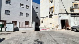Garaje en venta en Huerta de la Reina - Trassierra en Córdoba