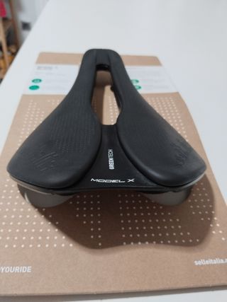 OPORTUNIDAD! ESTRENAR!
SILLÍN Bici Selle Italia