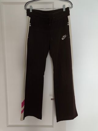 Chándal Nike Rosa y Marrón 