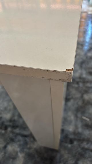 Mesa de comedor blanca