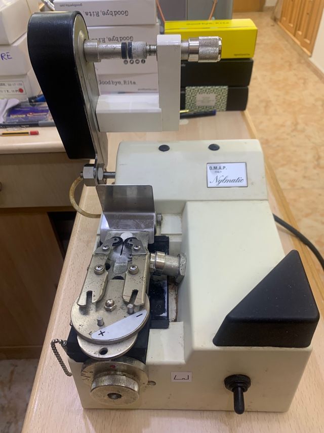 Ranuradora Indo. Taller 