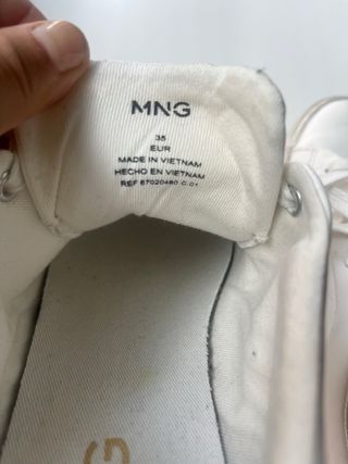 Zapatillas blancas MNG niño