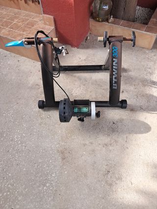 Rodillo Btwin 300