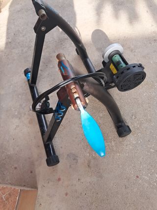 Rodillo Btwin 300