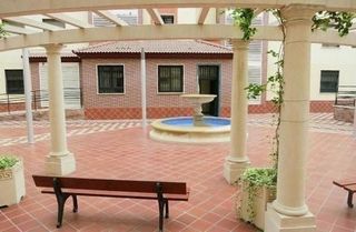 Piso en alquiler en Ciudad Jardín - Zoco en Córdoba