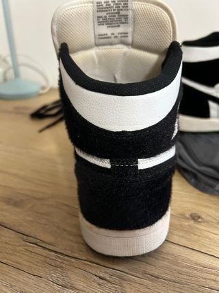 Nike Air Jordan 1 Retro High OG Black White