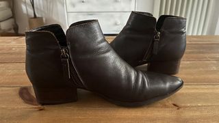 Botines planos piel marrón chocolate
