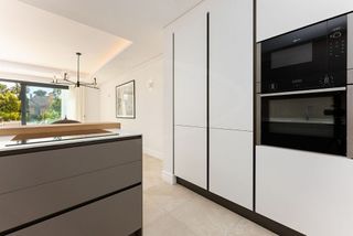 Casa adosada en alquiler en Los Naranjos - Las Brisas en Marbella