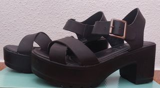 Sandalias de plataforma negras
