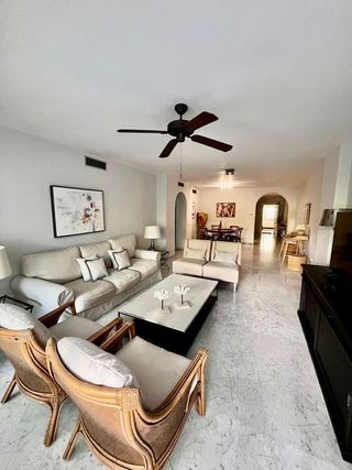 Piso en alquiler en Puerto Banús en Marbella